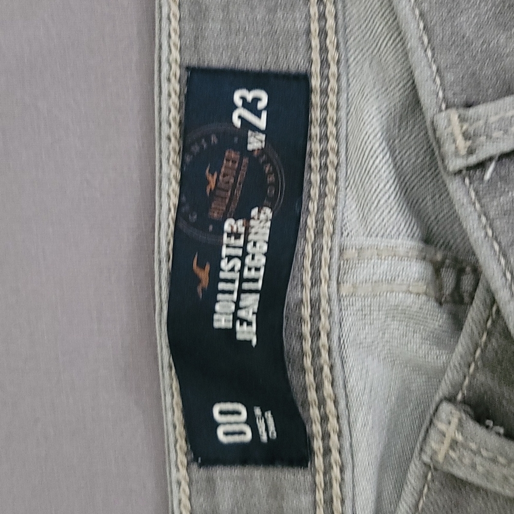 Pants - Picture 2 of 11